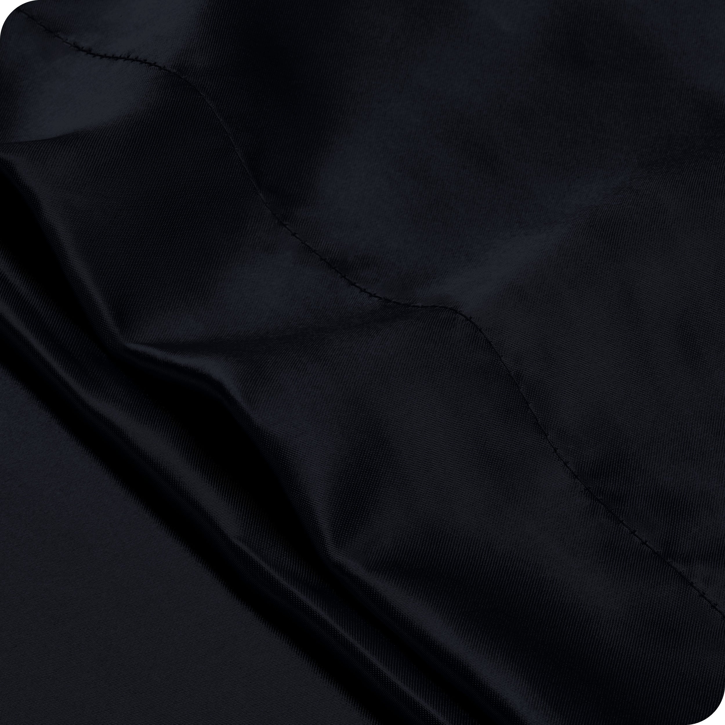 Close up of the envelope closure