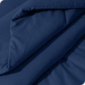 Close up of the track stitch comforter set