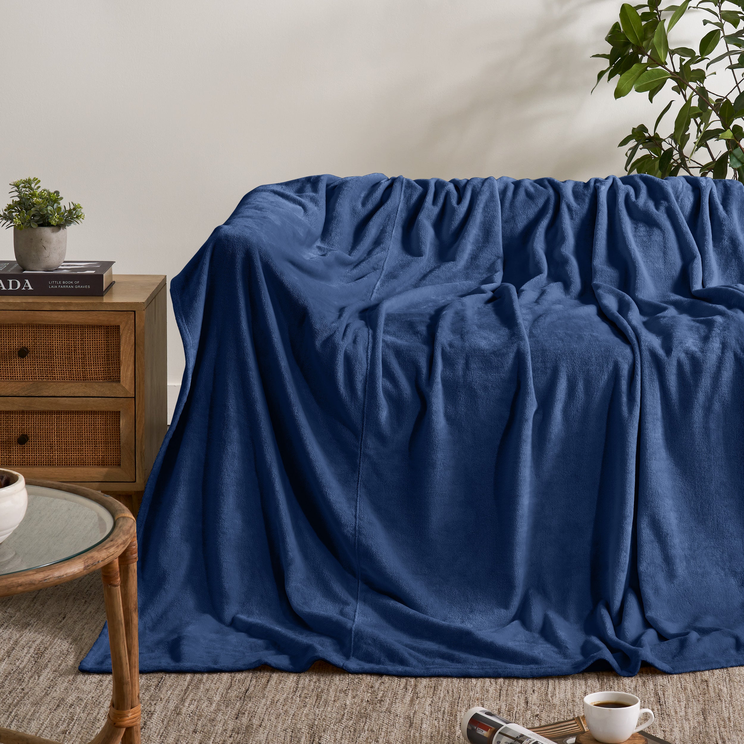 Giant microplush blanket