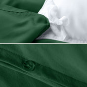 Close up of the ties and buttons on the duvet cover