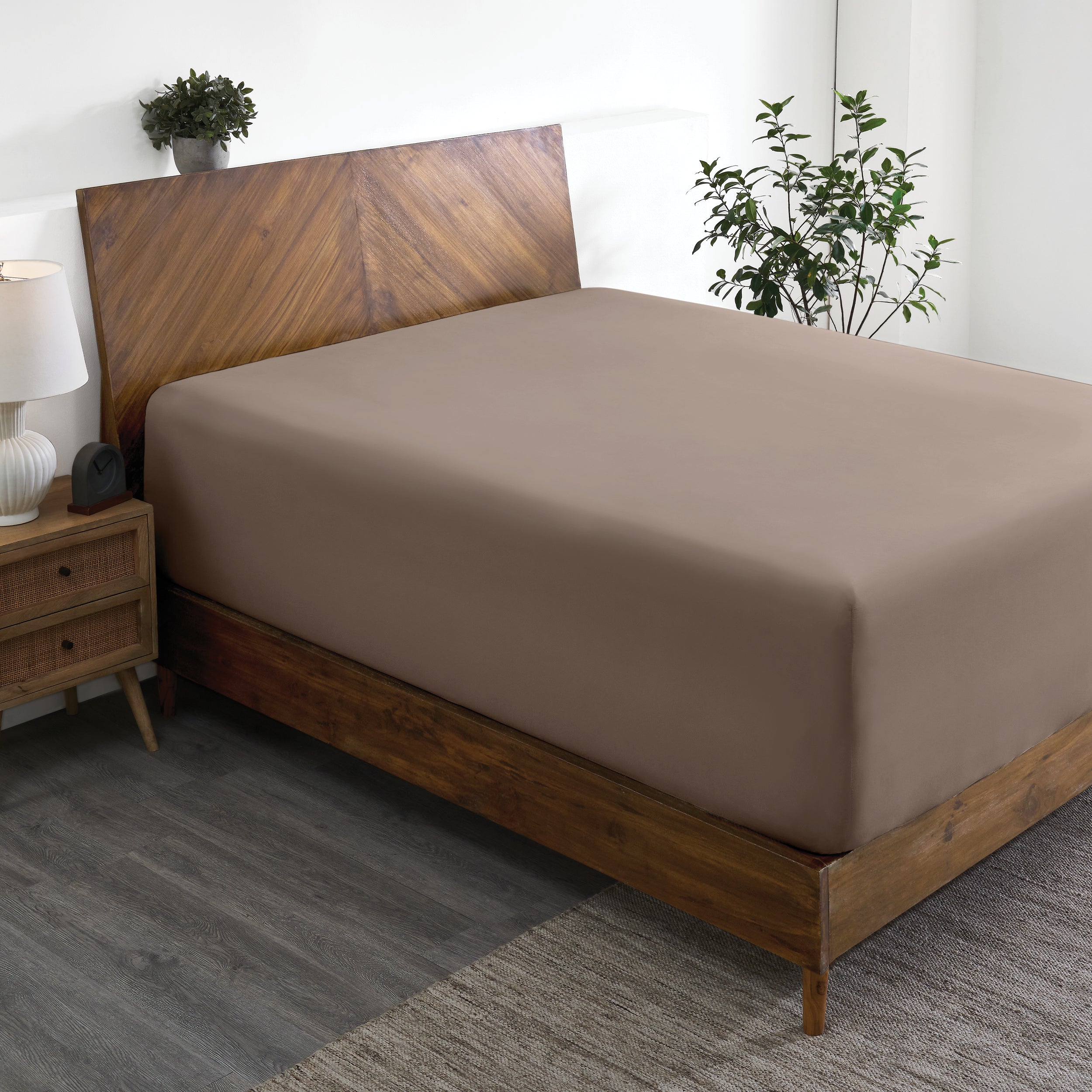 Images Extended Content Microfiber Hydrobrushed 22 Inch Pocket Fitted Sheet3