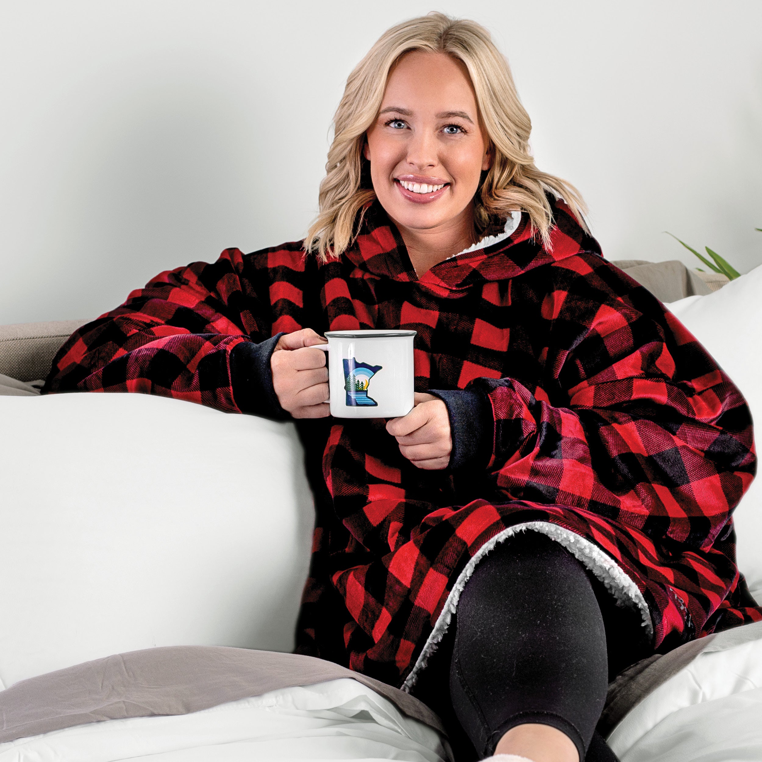 Images Extended Content Sherpa Wearable Blanket3