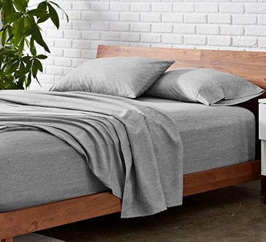 Microfiber Sheet Set Productenhancement 3 from Bare Home.