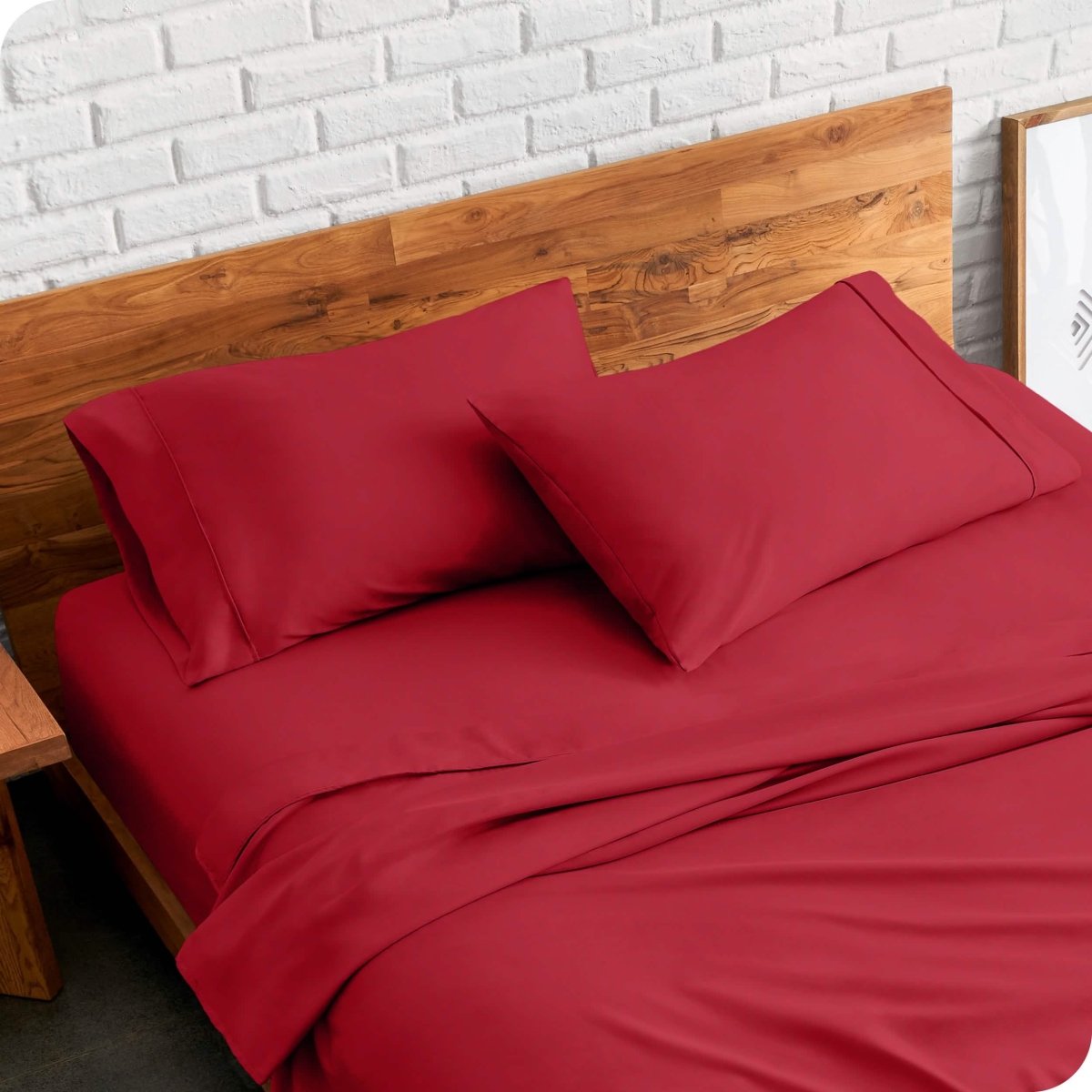 Matching sheets and pillowcases on a bed
