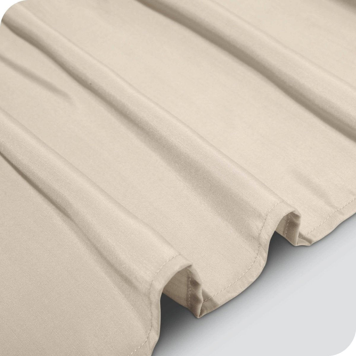 Close up of a polyester bed skirt