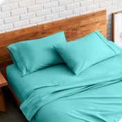 Matching sheets and pillowcases on a bed