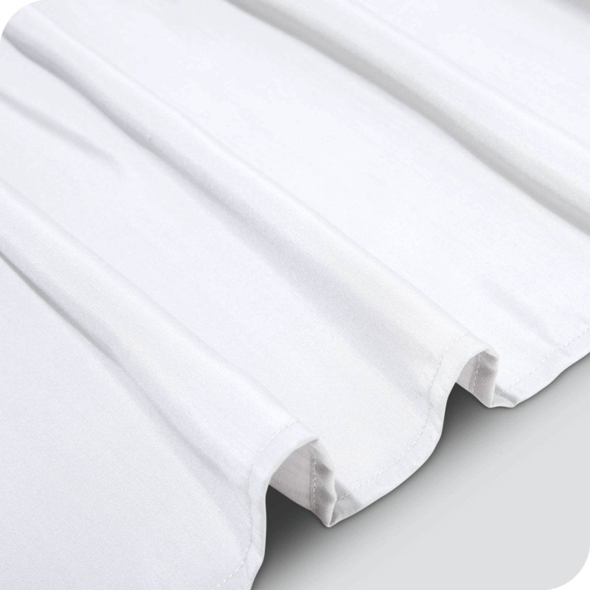 Close up of a polyester bed skirt