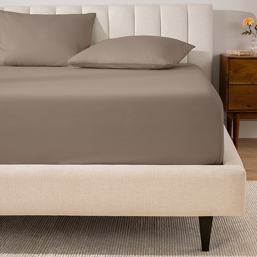 Bed with taupe Organic Cotton Percale Fitted Sheet