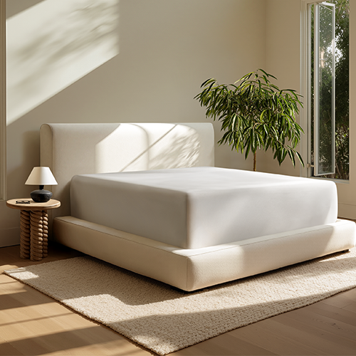 Bed with white Ultra Soft 22 Inch Pocket Fitted Sheet