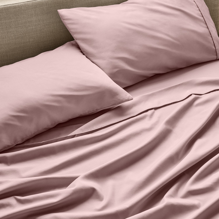 Pillows with dusty pink Ultra Soft Neutrals Lights Sheet Set