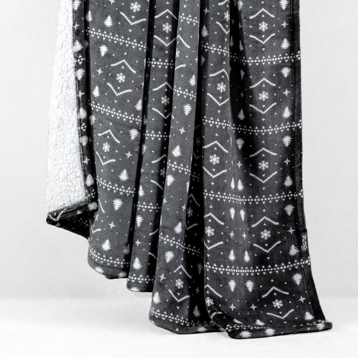 Printed sherpa blanket hanging