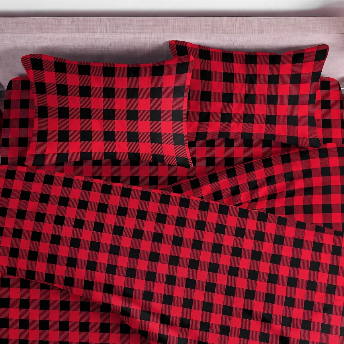Close up of pillowcases and matching sheets