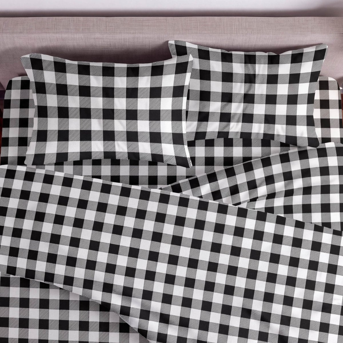 Close up of pillowcases and matching sheets