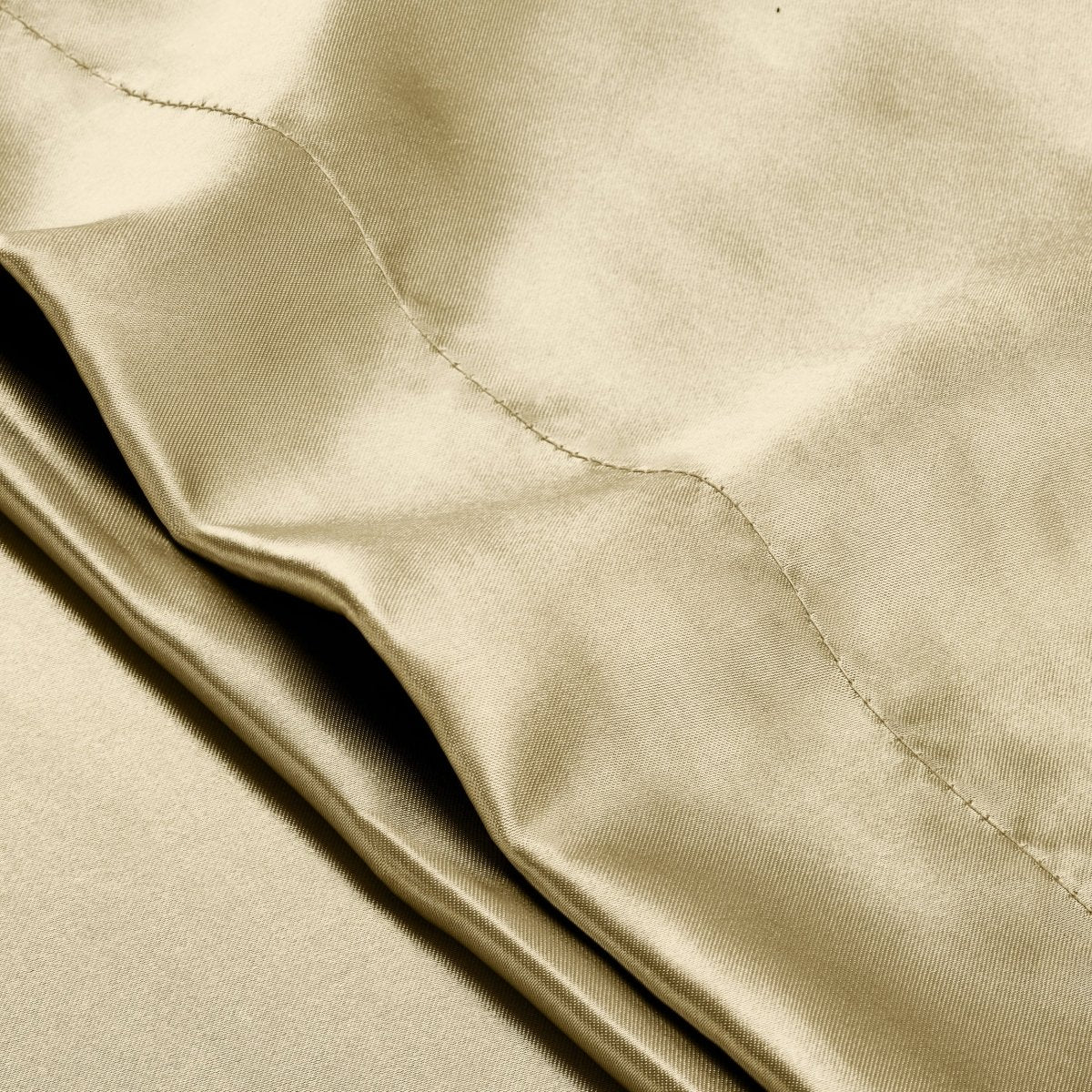 Close-up of pillowcase with envelope closure