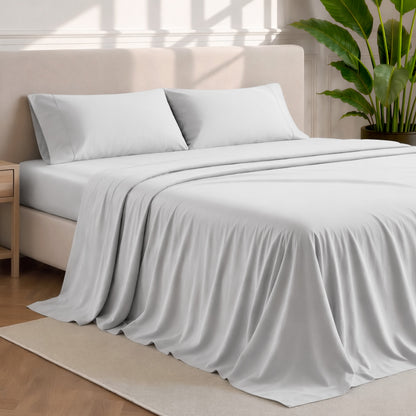 Microfiber sheets and pillowcases in a bedroom stetting