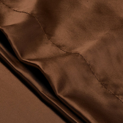 Close-up of pillowcase with envelope closure