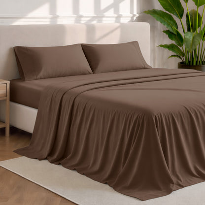 Microfiber sheets and pillowcases in a bedroom stetting