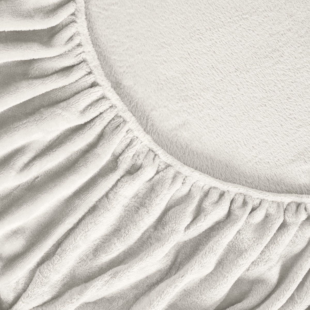 Close-up of a fitted sheet