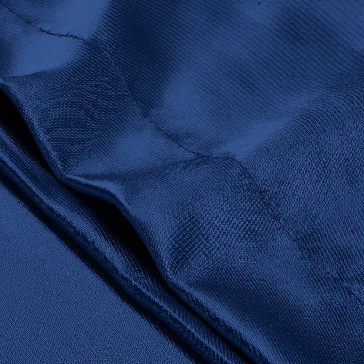 Close-up of pillowcase with envelope closure