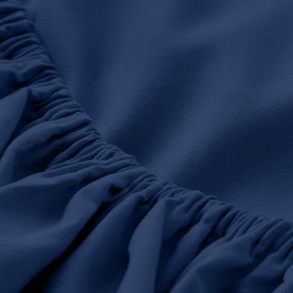 Close-up of fitted sheet with all around elastic