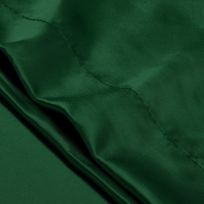 Close-up of pillowcase with envelope closure