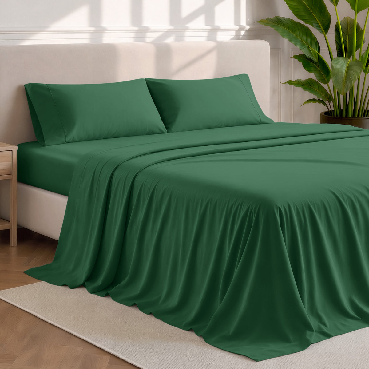 Microfiber sheets and pillowcases in a bedroom stetting