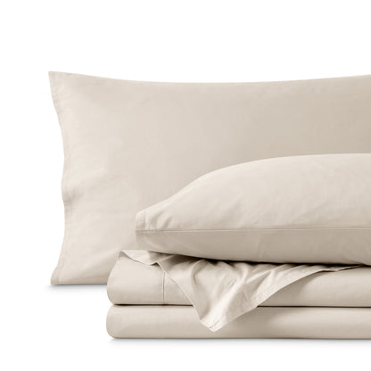 Percale sheet set folded neatly