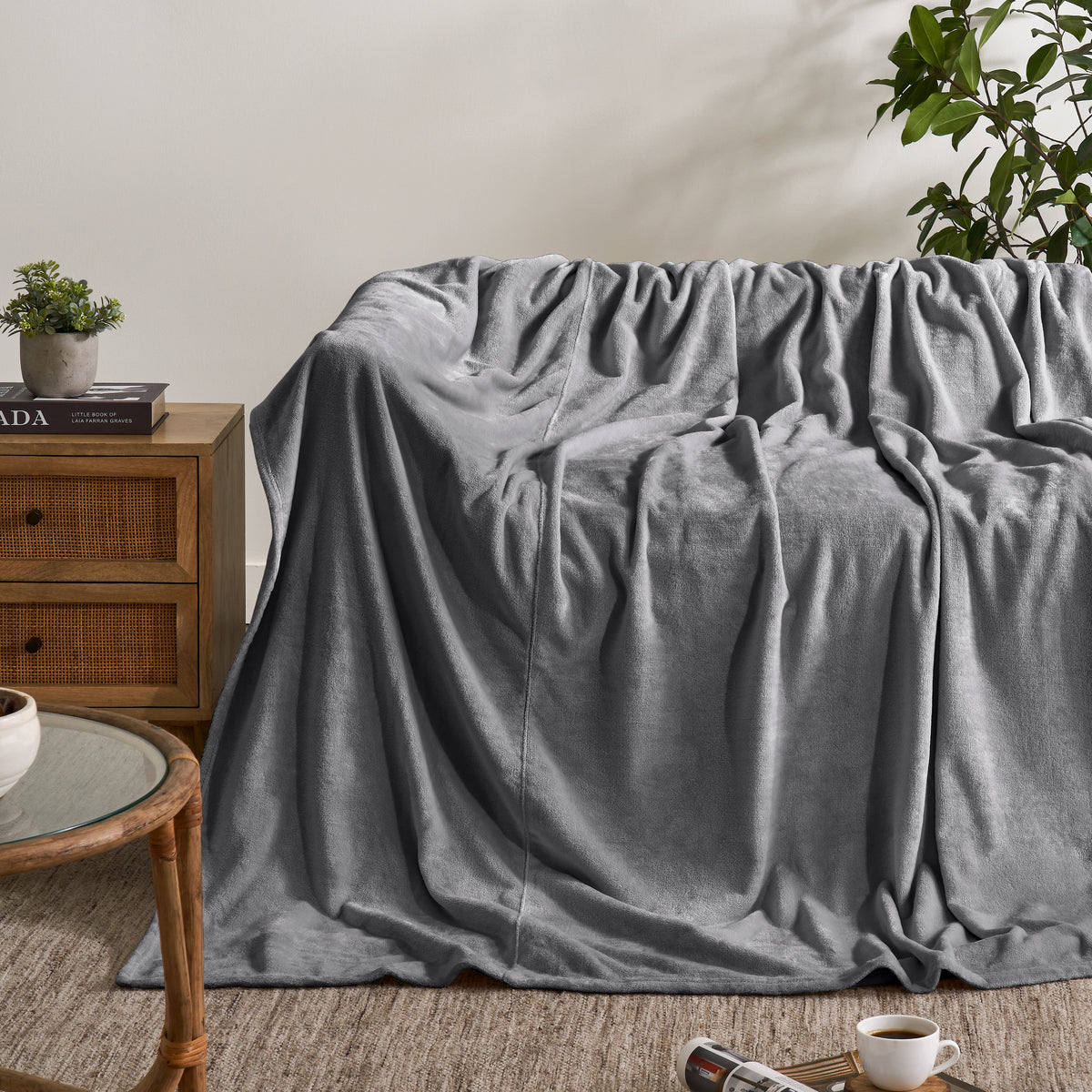 Giant microplush blanket
