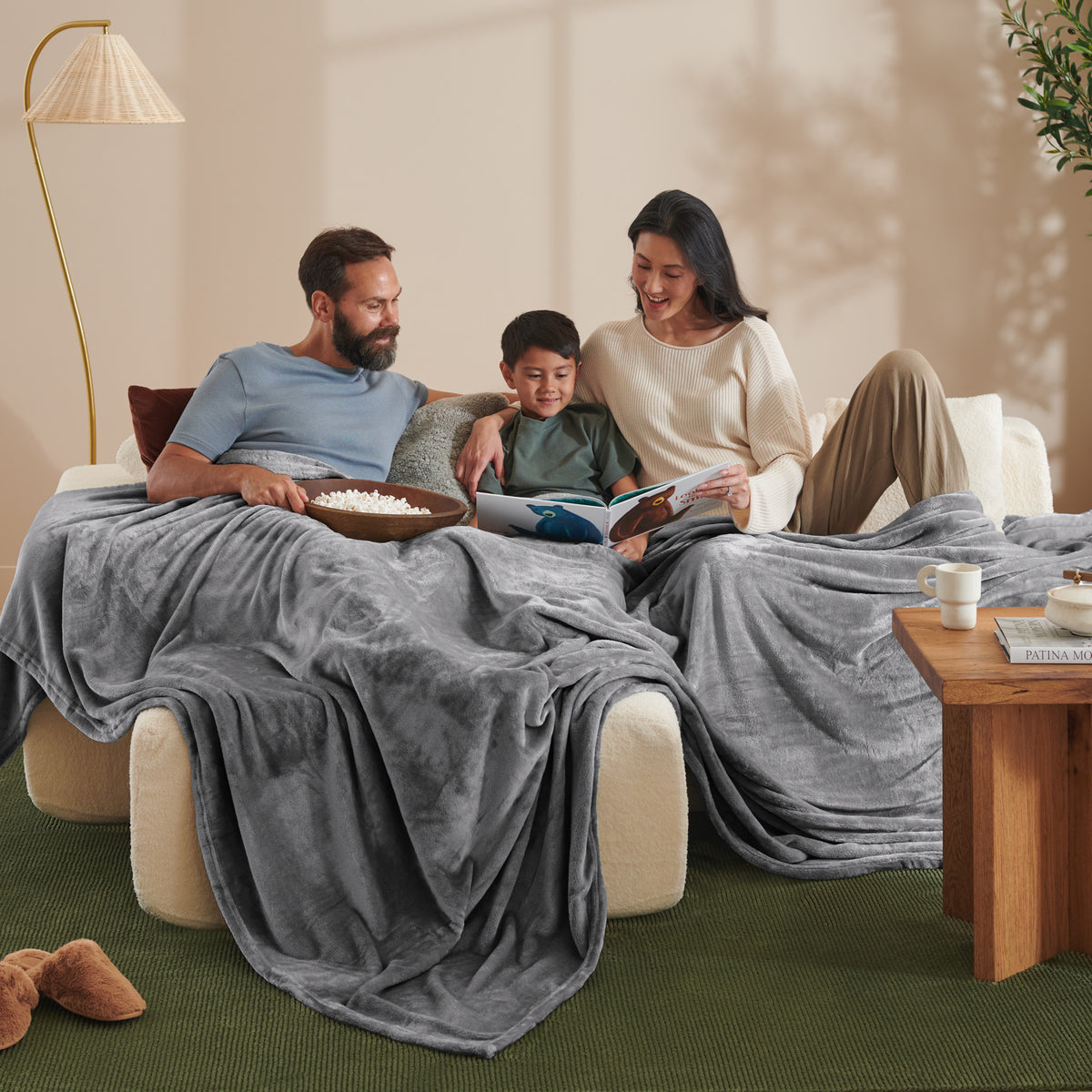 Giant microplush blanket