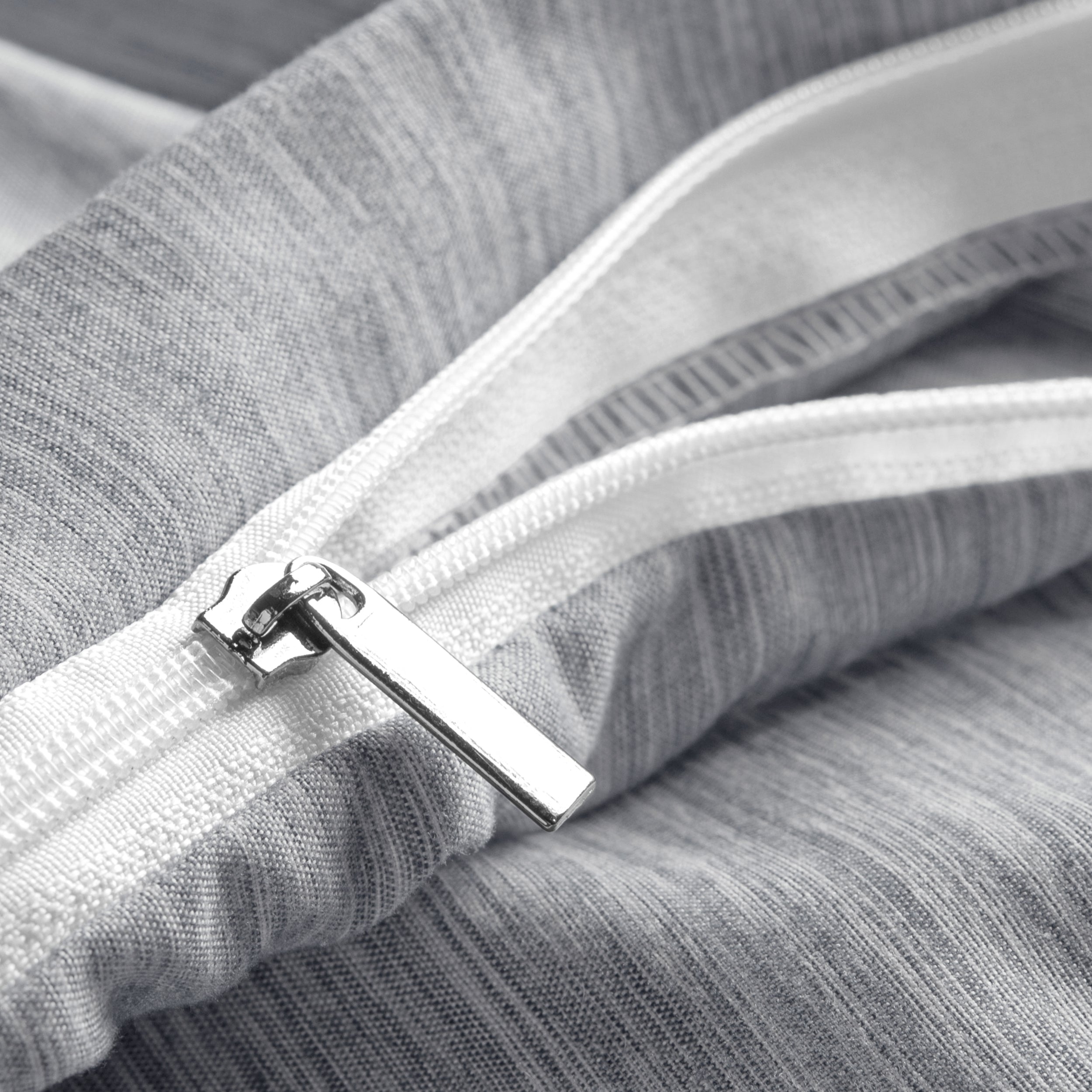 Close-up of a zipper on a duvet cover
