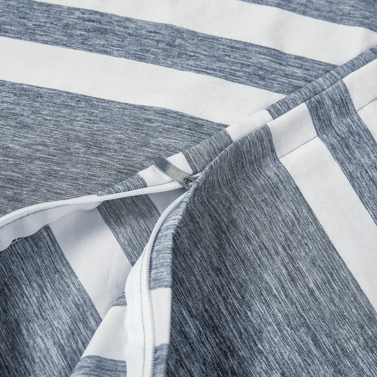 Close-up of a zipper on a duvet cover