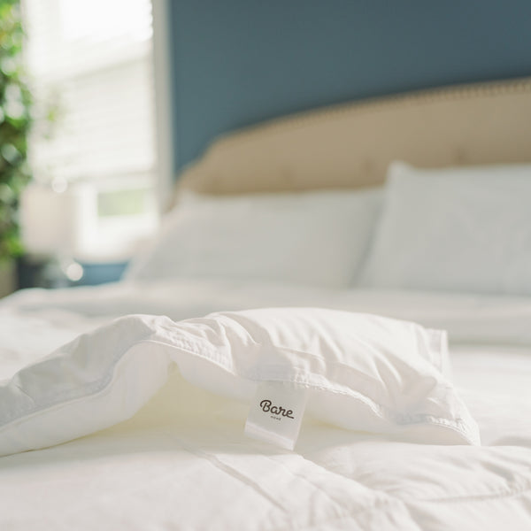 Images Extended Content Down Alternative Comforter2