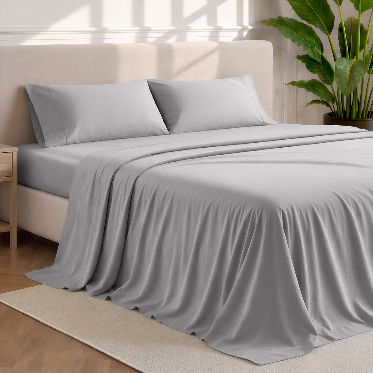 Microfiber sheets and pillowcases in a bedroom stetting