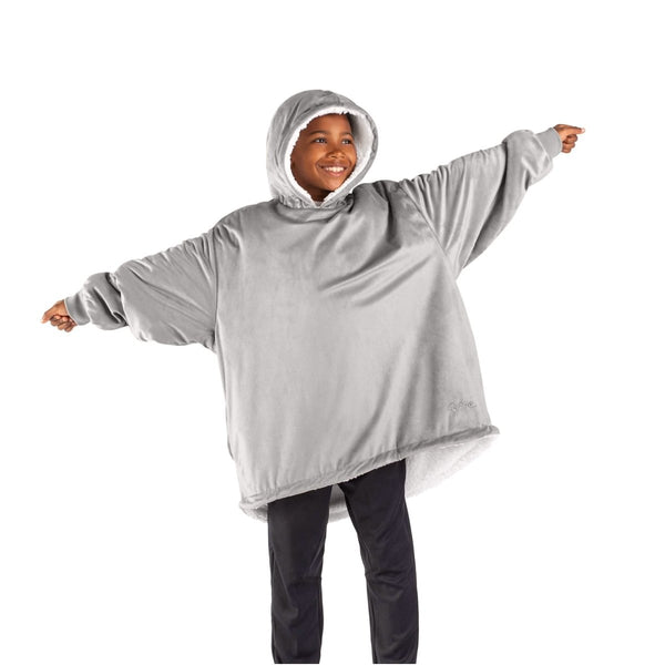 A youth wearable blanket on a child