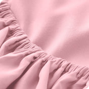 Close-up of a fitted sheet