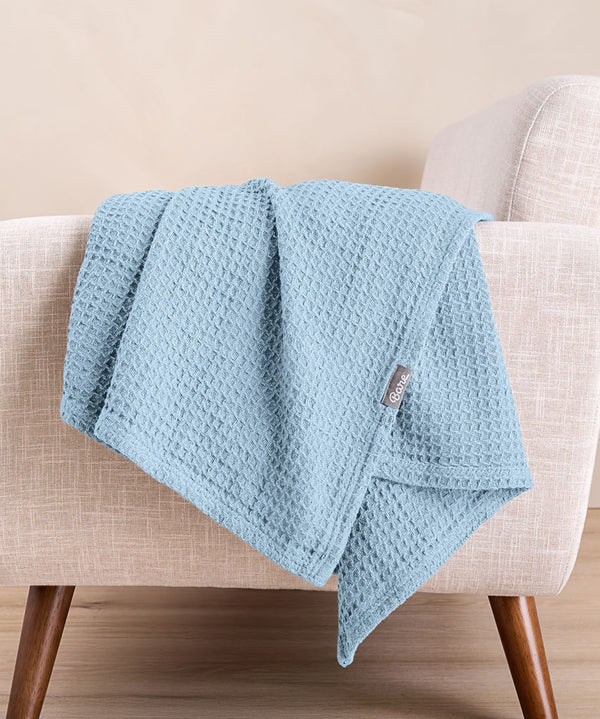 Lightweight-Blankets.jpg