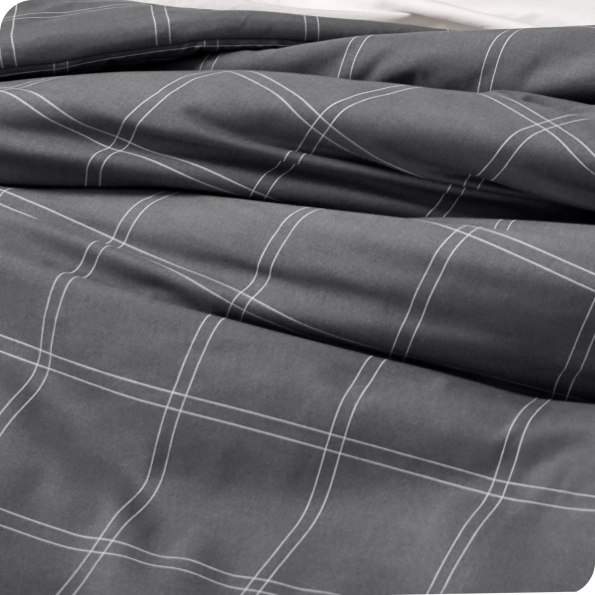 Close up of the modern plaid comforter fabric