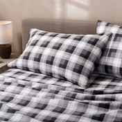 Print Flannel Sheet Set