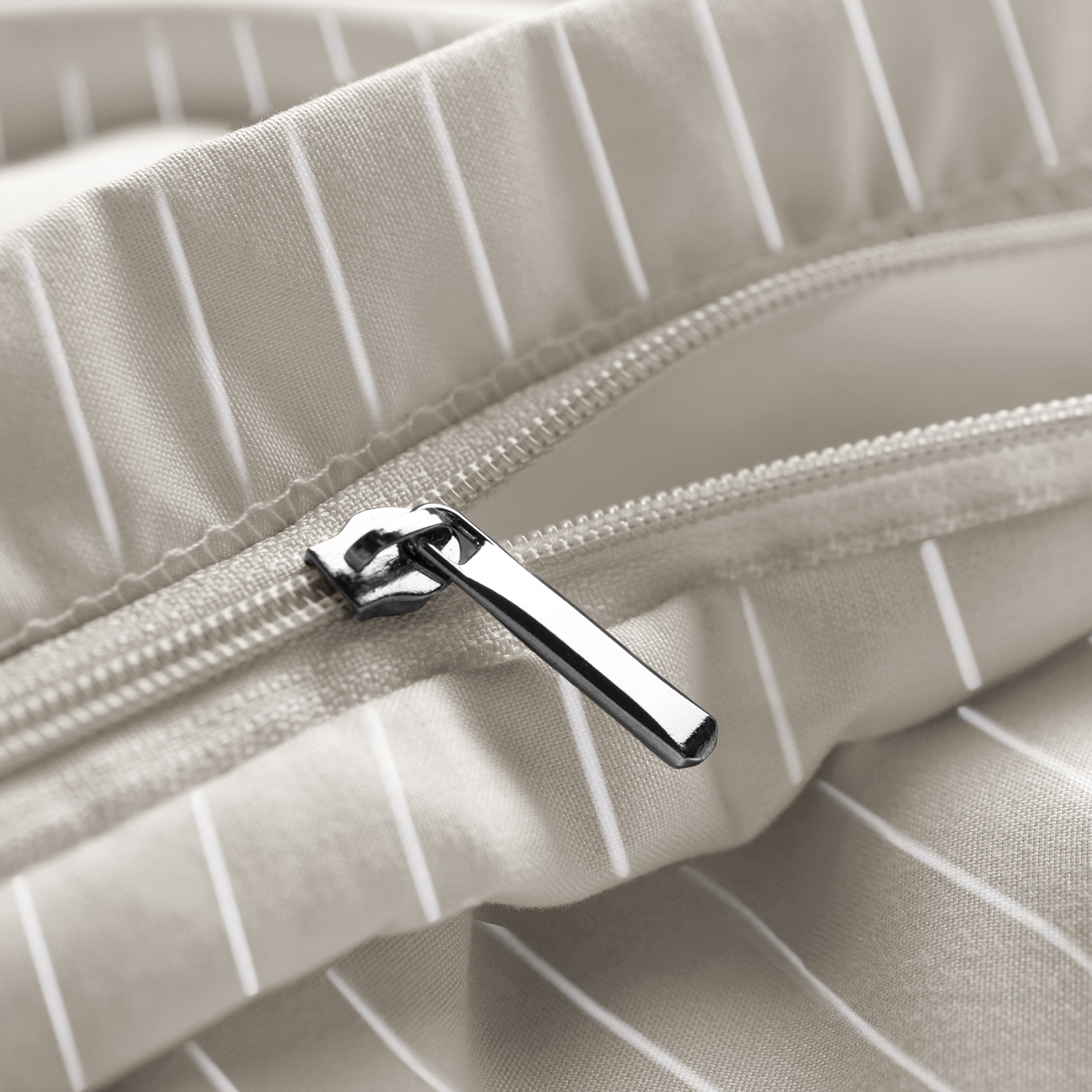 Close-up of a zipper on a duvet cover