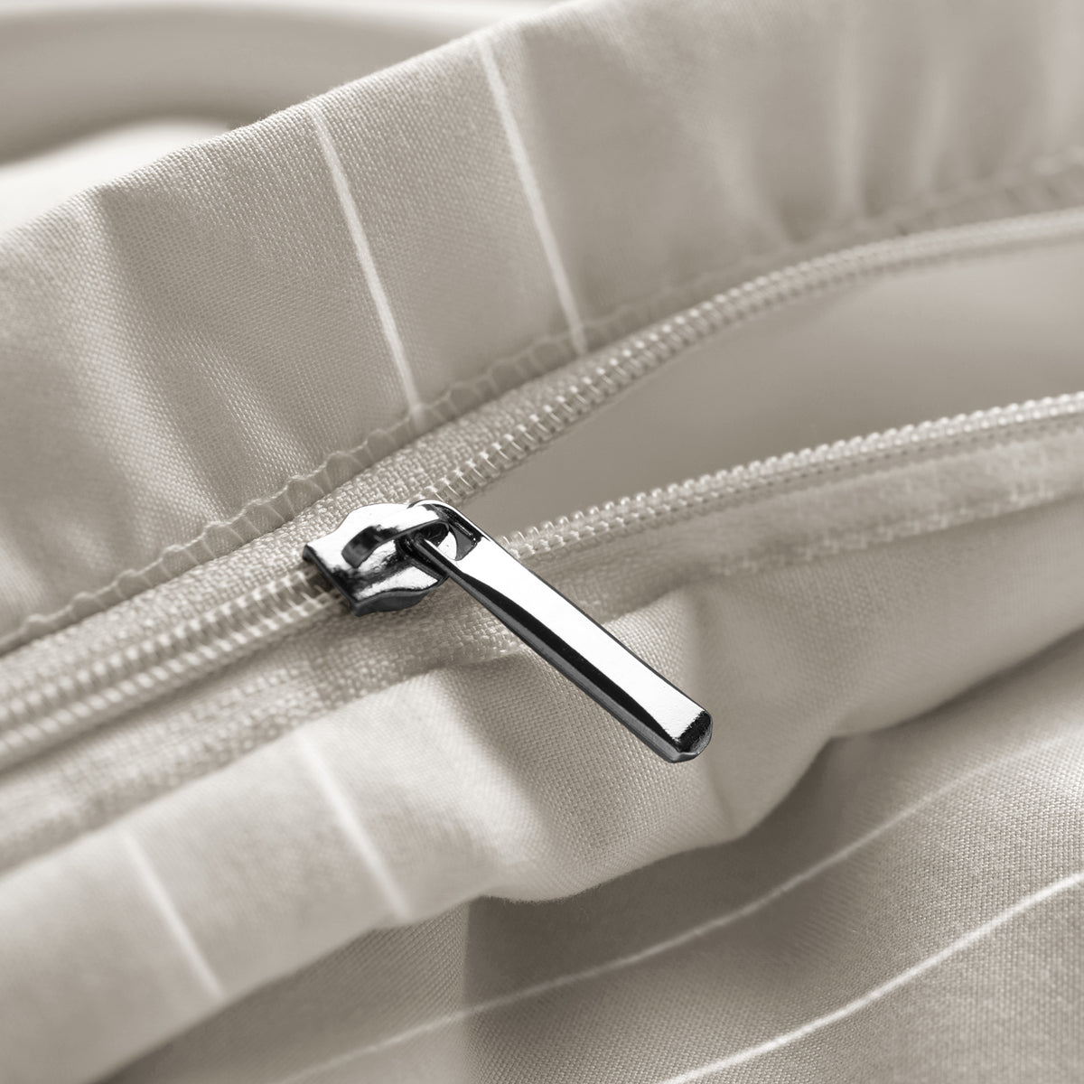 Close-up of a zipper on a duvet cover