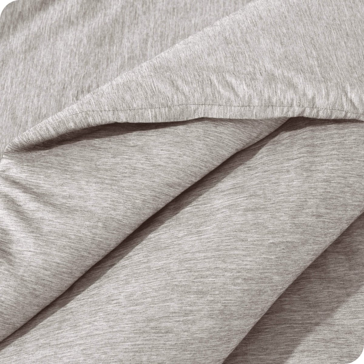 Close up of the heathered comforter set