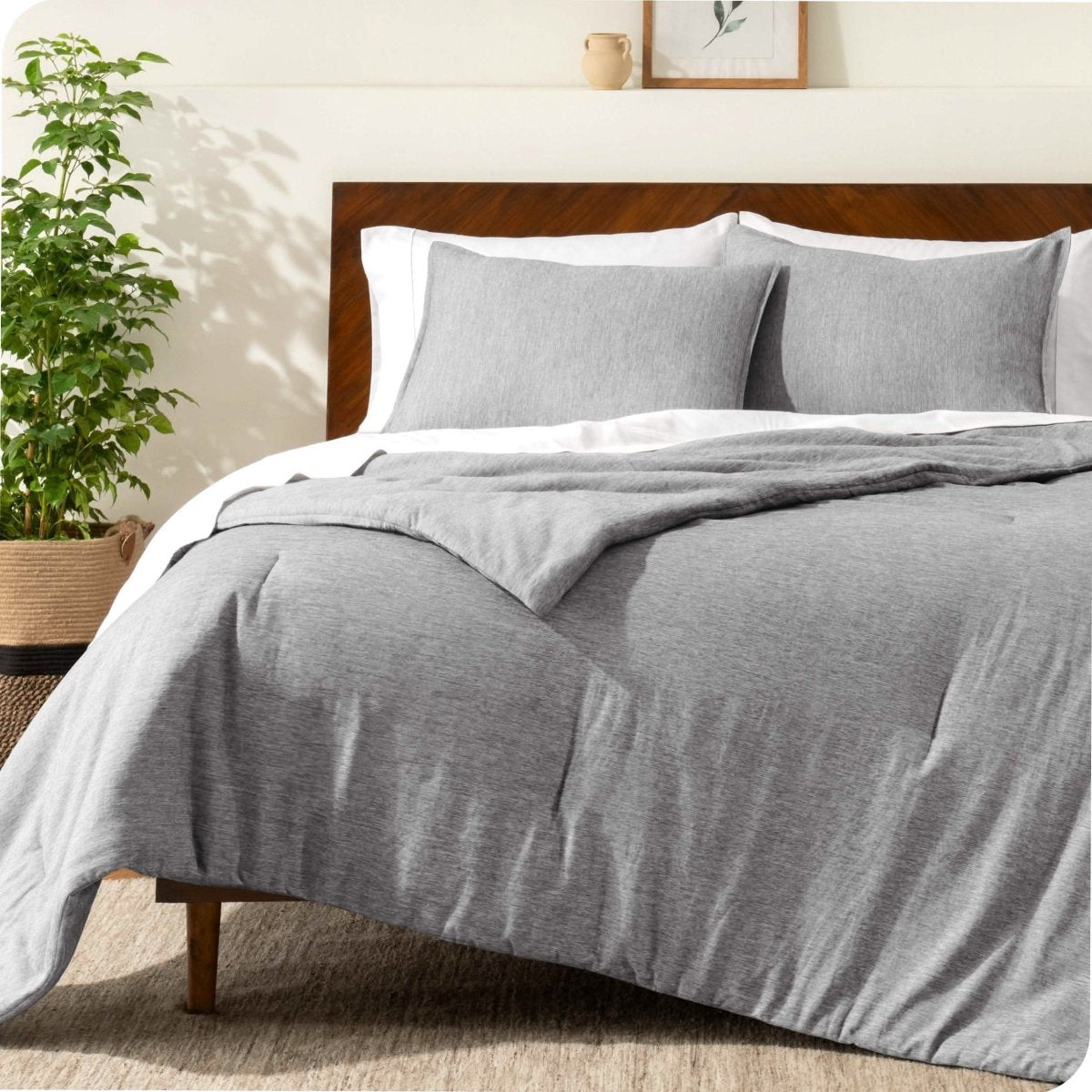 Microfiber comforter set on a bed