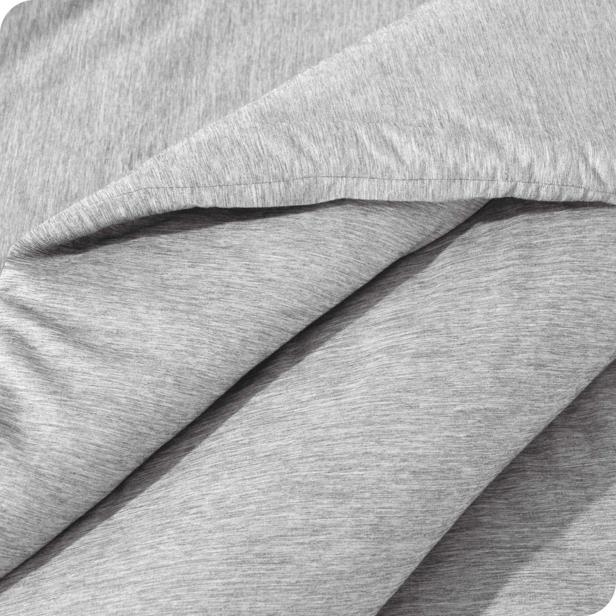 Close up of the heathered comforter set