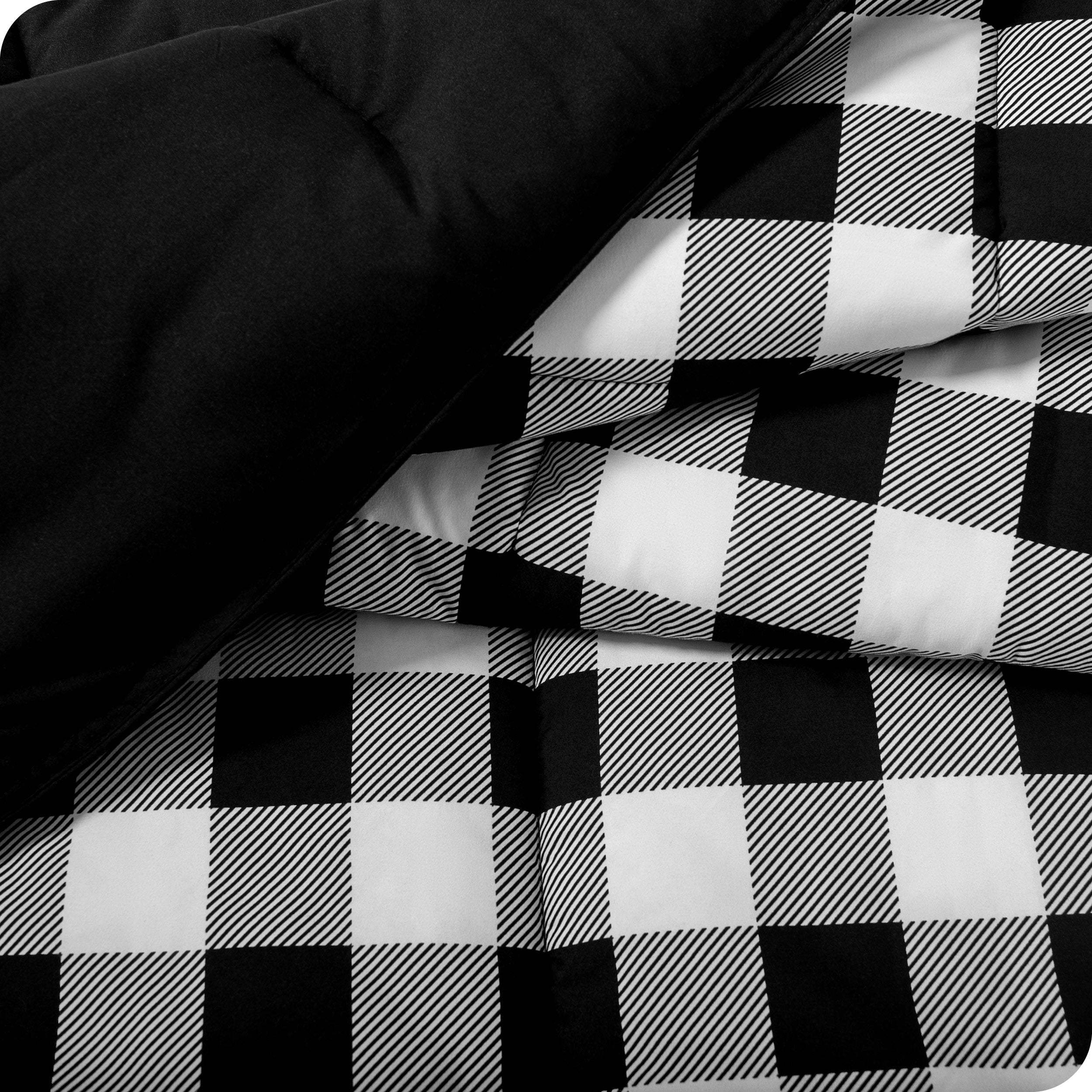 Close up of plaid comforter