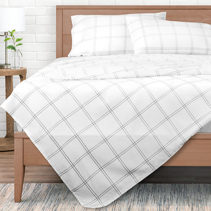 Printed flat sheet on a bed