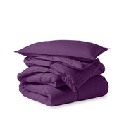 Comforter set folded and stacked