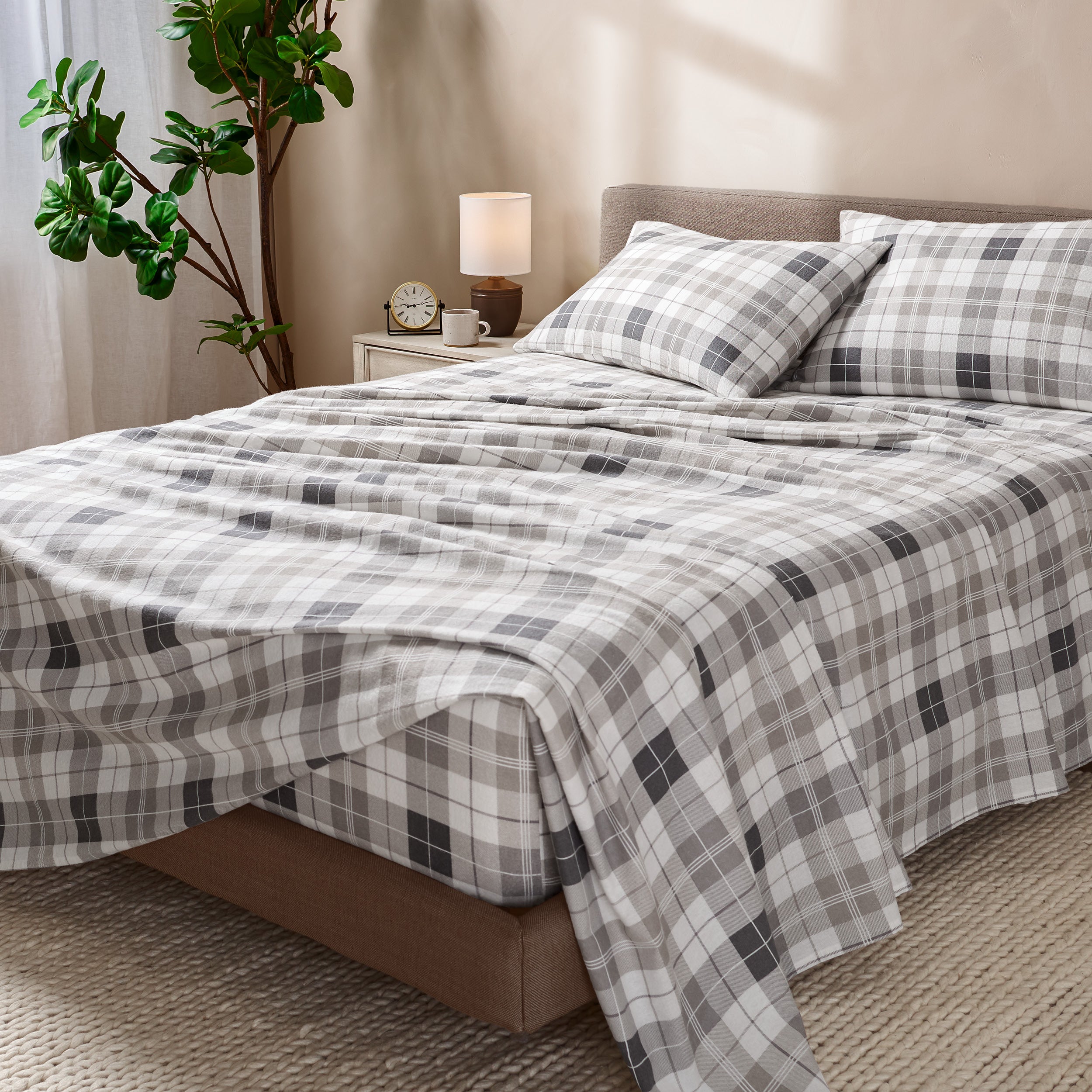 Print Flannel Sheet Set