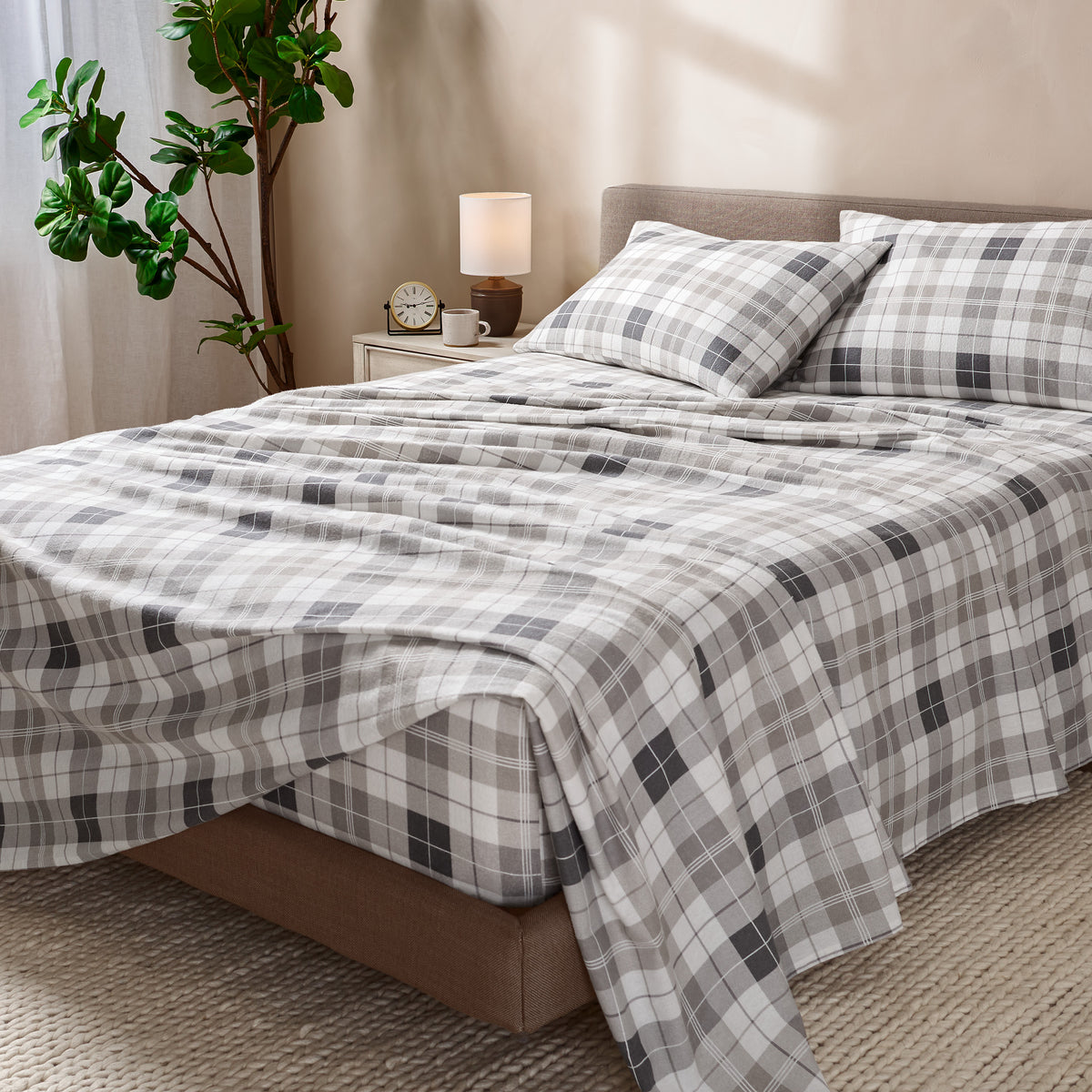 Print Flannel Sheet Set