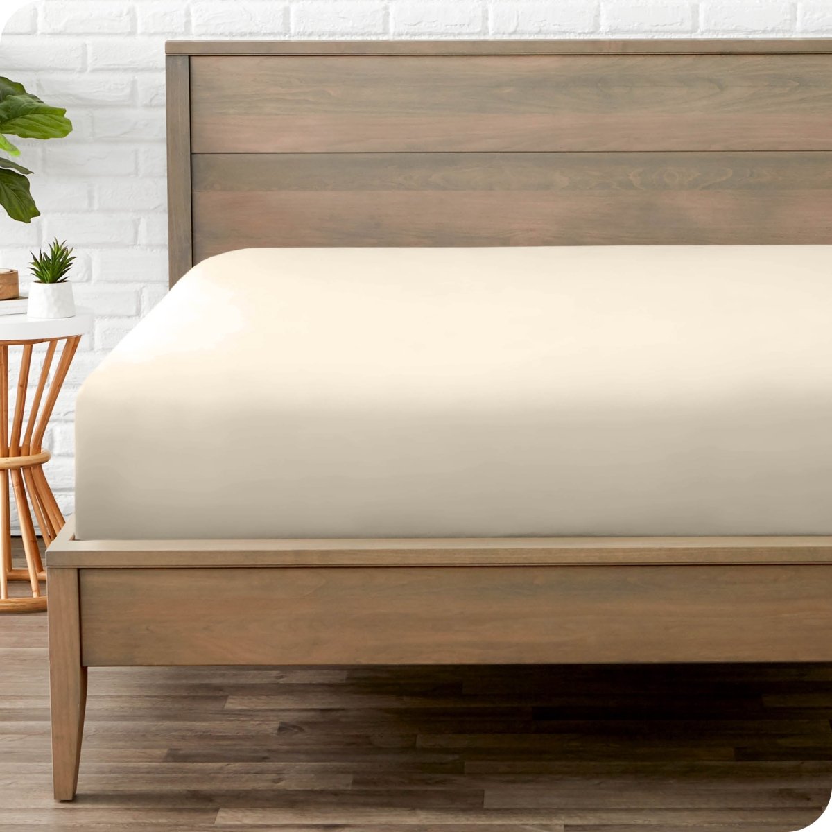 Microfiber Fitted Sheet - Bare Home