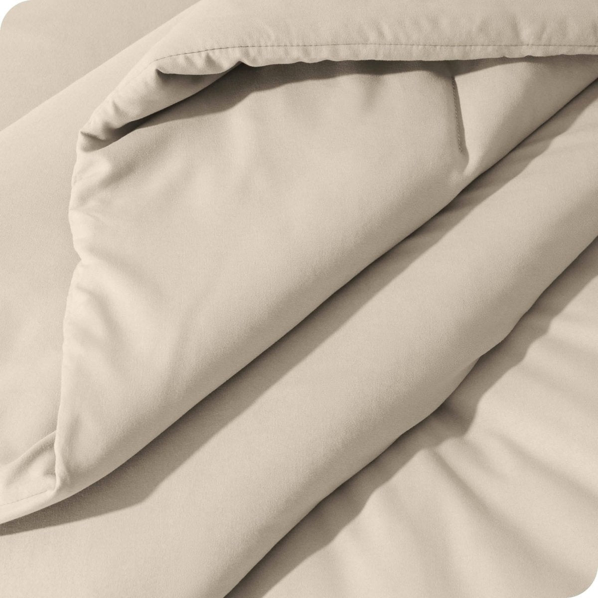 Close up of the track stitch comforter set